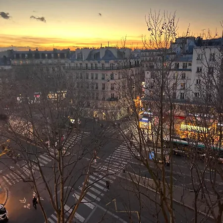 Grand De L'europe Hotel Parigi